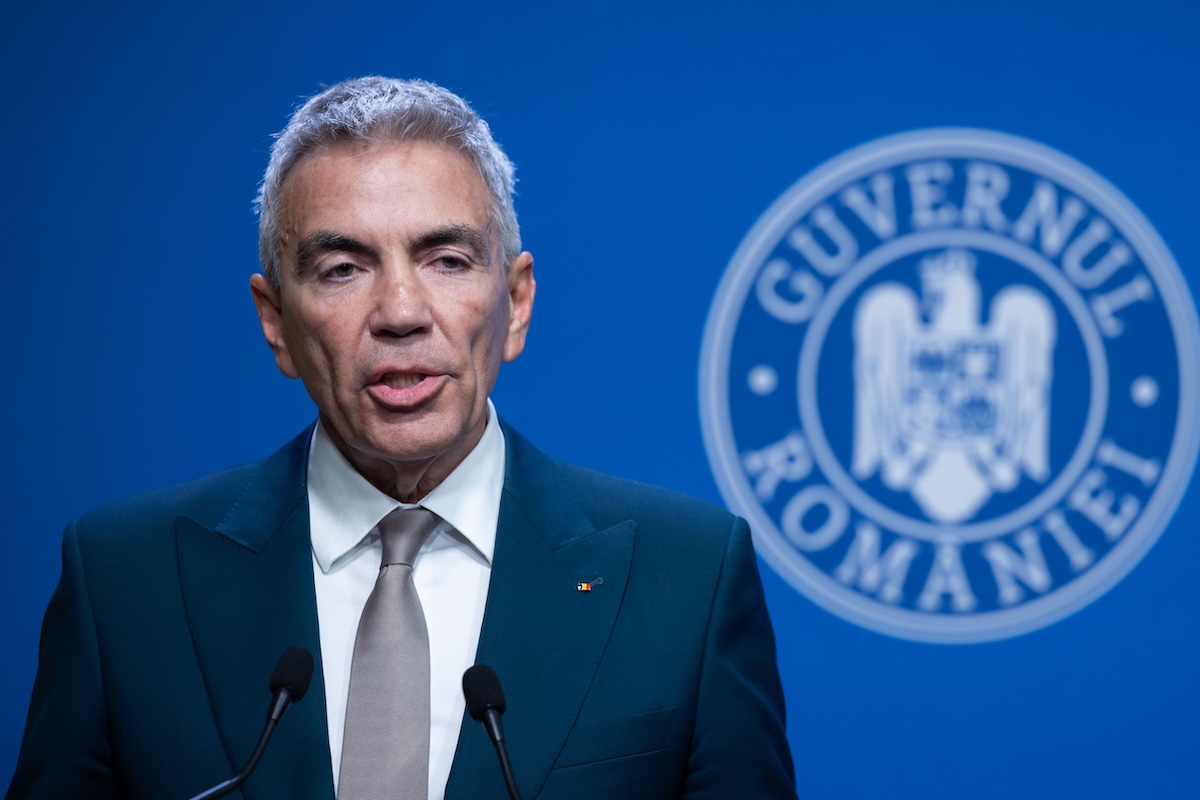 Reducerea Numărului de Membri și Regulamentarea Remunerării