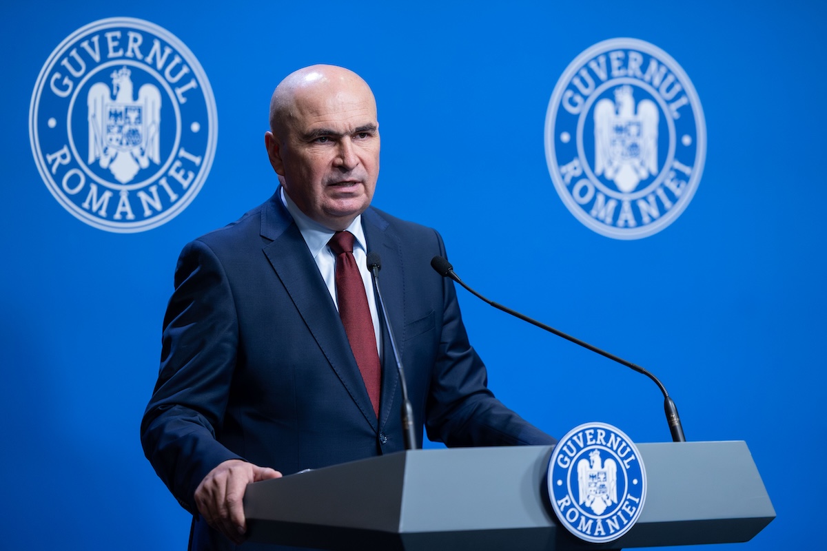 Creșterea TVA și taxelor pe combustibil pentru a reduce deficitul bugetar în 2024