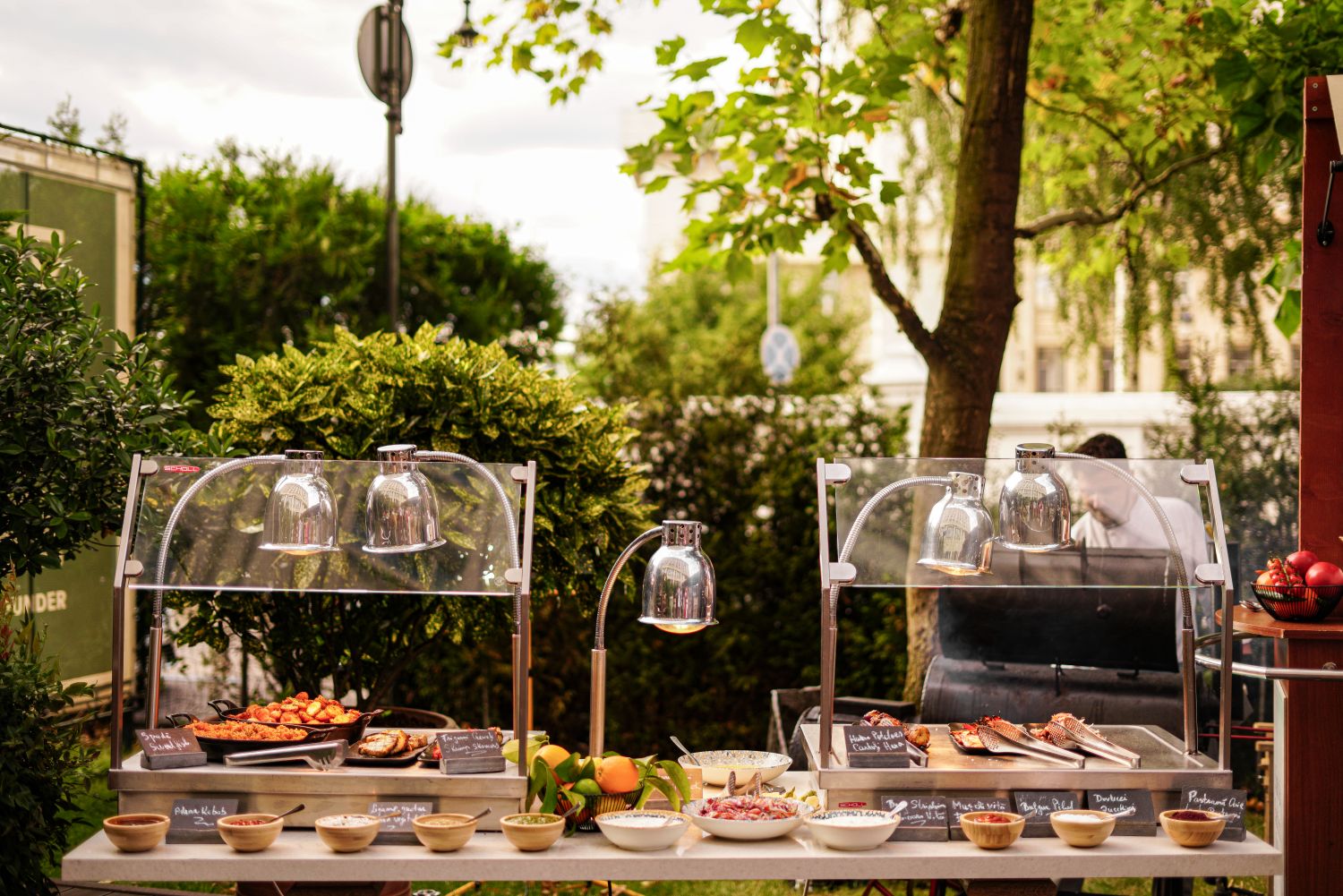 Evadare Culinară Săptămânală la OLEA, Fiecare Joi în Inima Bucureștiului