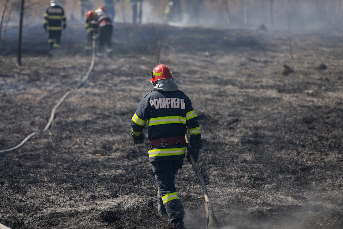 o amenințare majoră persistă pentru comunități și mediu