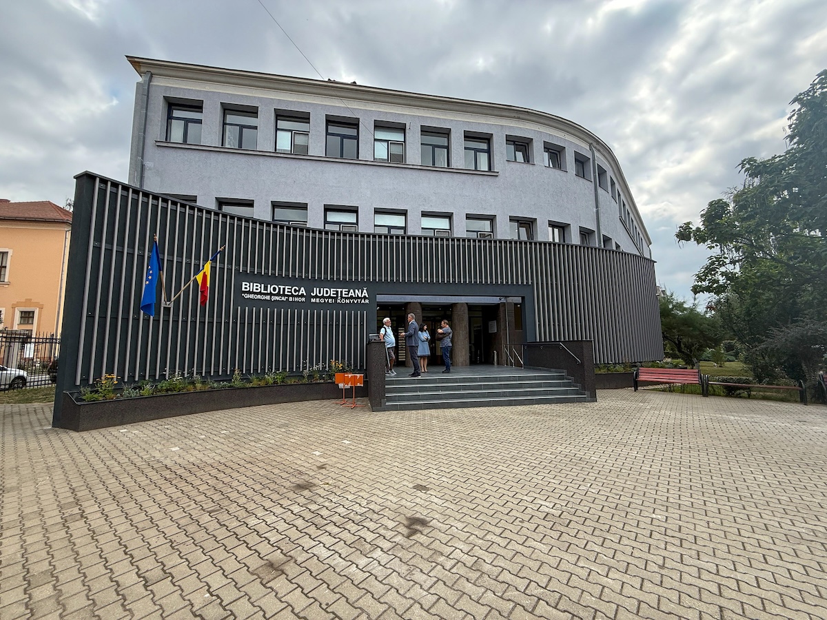 Împrumuturi non-stop, servicii digitale și spații culturale moderne pentru comunitate