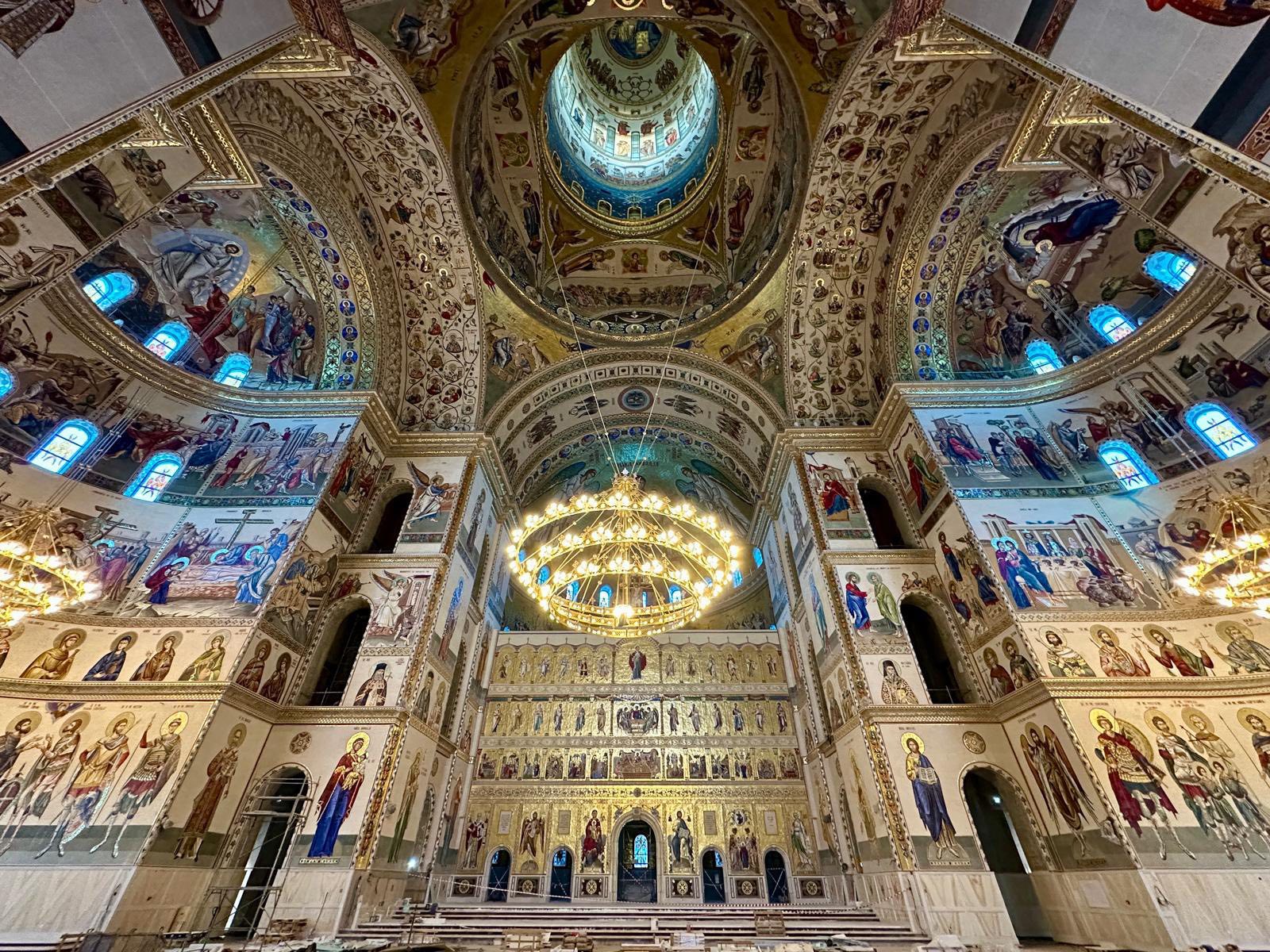 Primele imagini dezvăluite cu interiorul grandioasei Catedrale Naționale din București, gata de inaugurare după 15 ani de construcție
