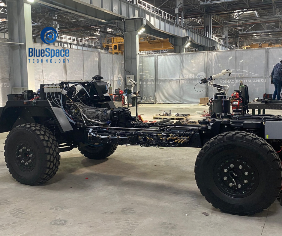 Primul vehicul blindat românesc 4x4 VLAH se pregătește de lansare la Uzina Mecanică Moreni!