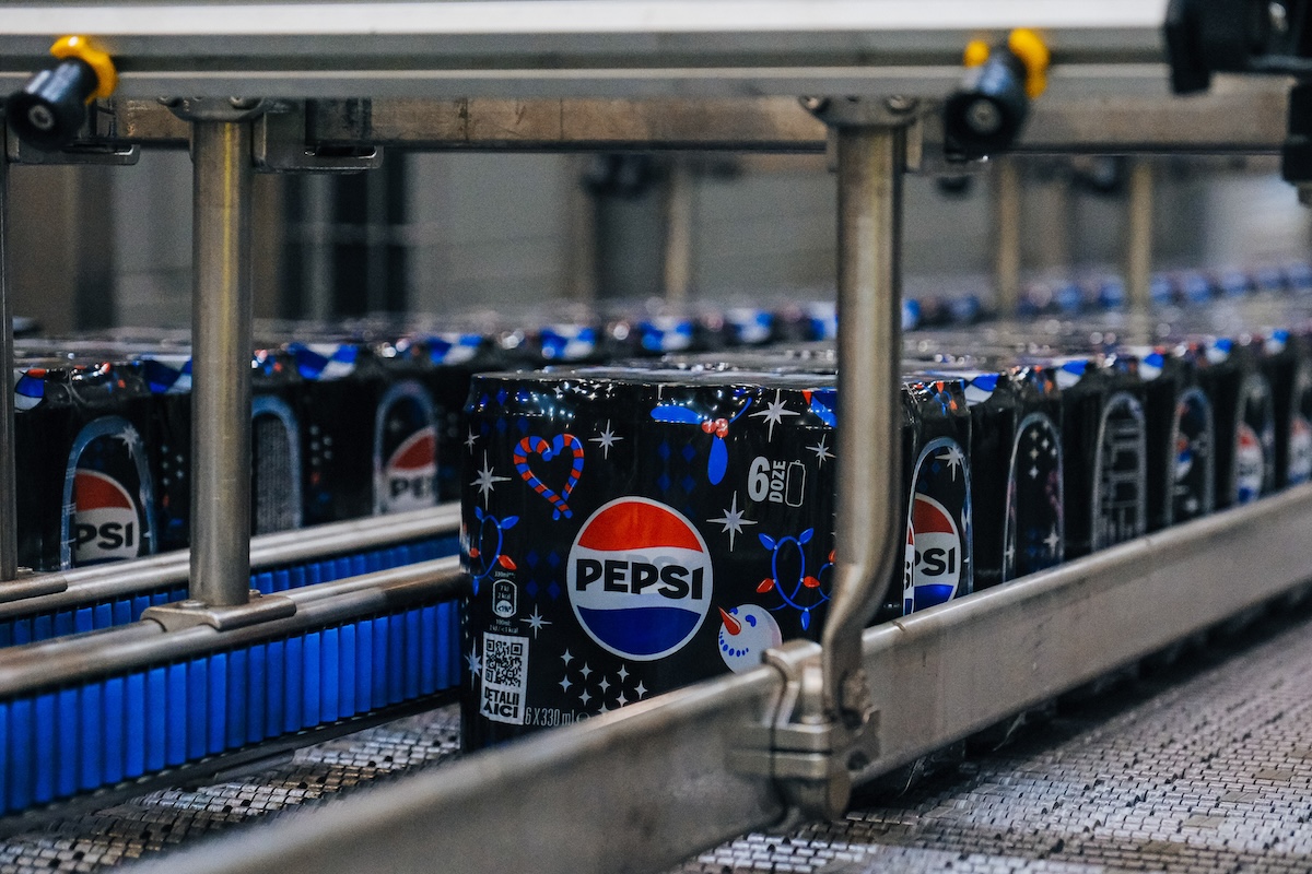 PepsiCo investește 8,5 milioane USD într-o nouă linie de îmbuteliere a băuturilor la fabrica din România