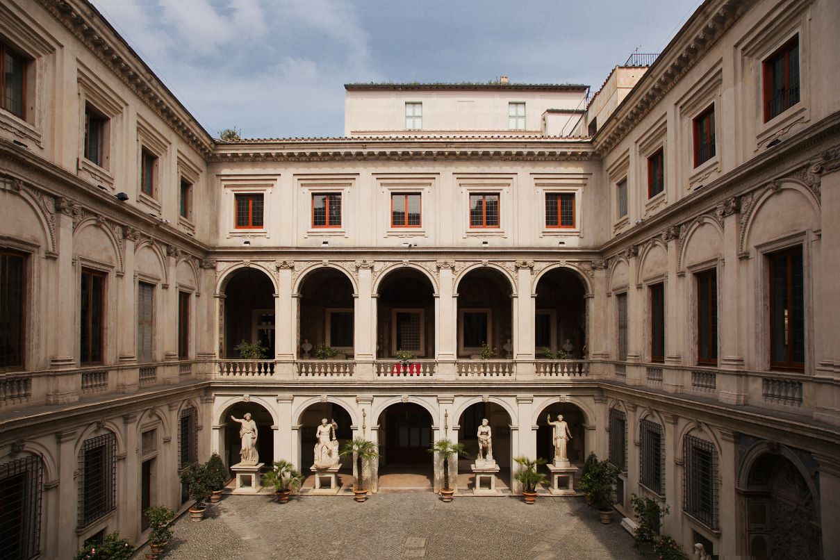 Rome's Palazzo Altemps to host exhibition by Romanian artist Mircea Cantor