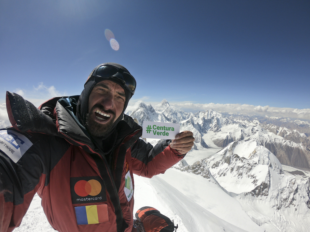 Alex Gavan on Gashebrum 2