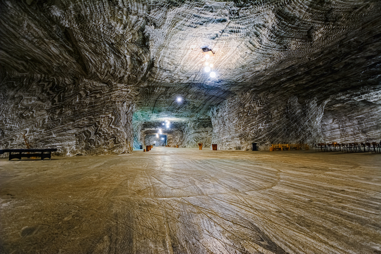 Ocnele Mari salt mine