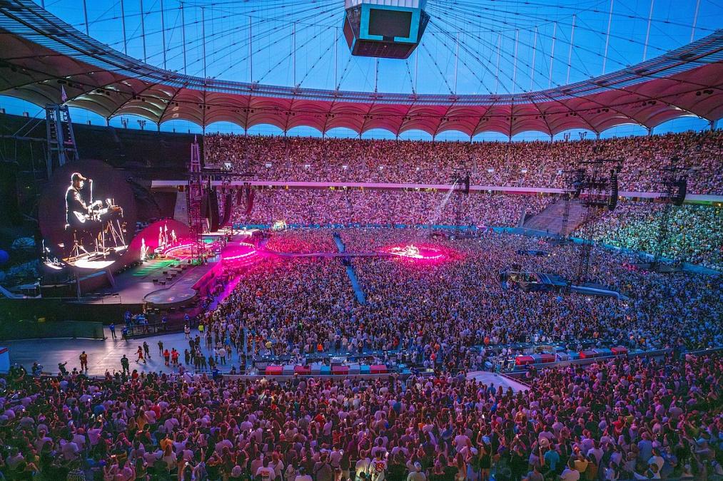 Coldplay concert stage set up, bringing a new experience to fans in *year*