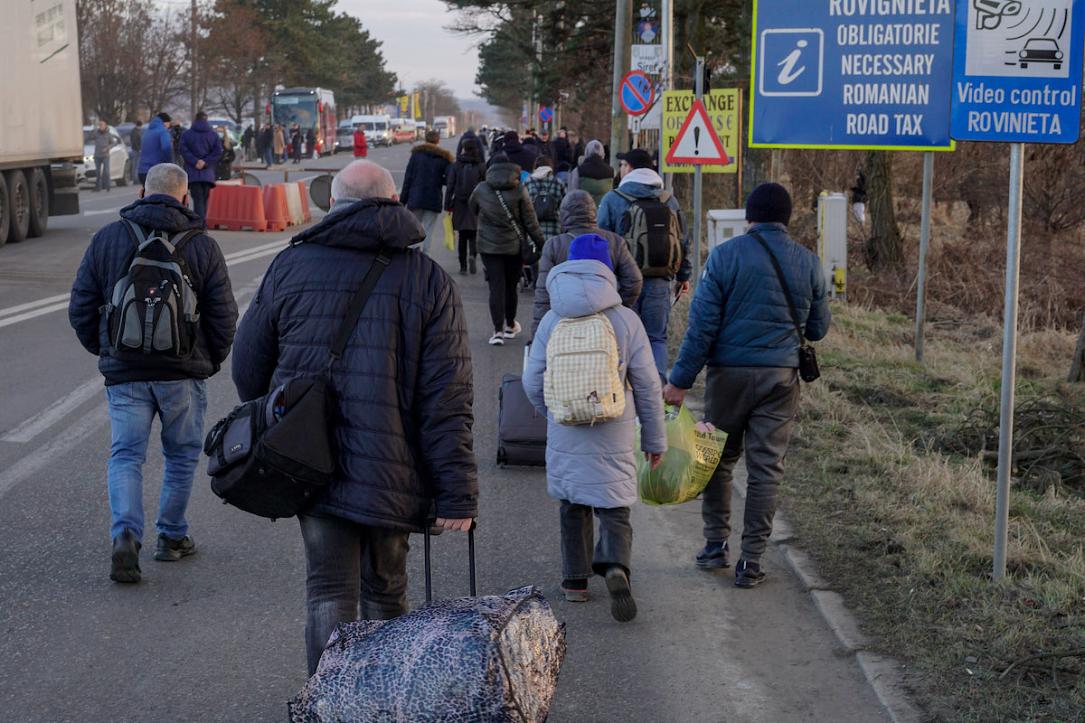 Aid for Ukrainian Refugees in Romania Rotary Camena Piatra Neamt