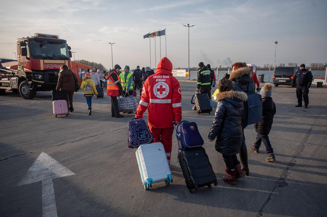 Aid for Ukrainian Refugees in Romania Rotary Camena Piatra Neamt