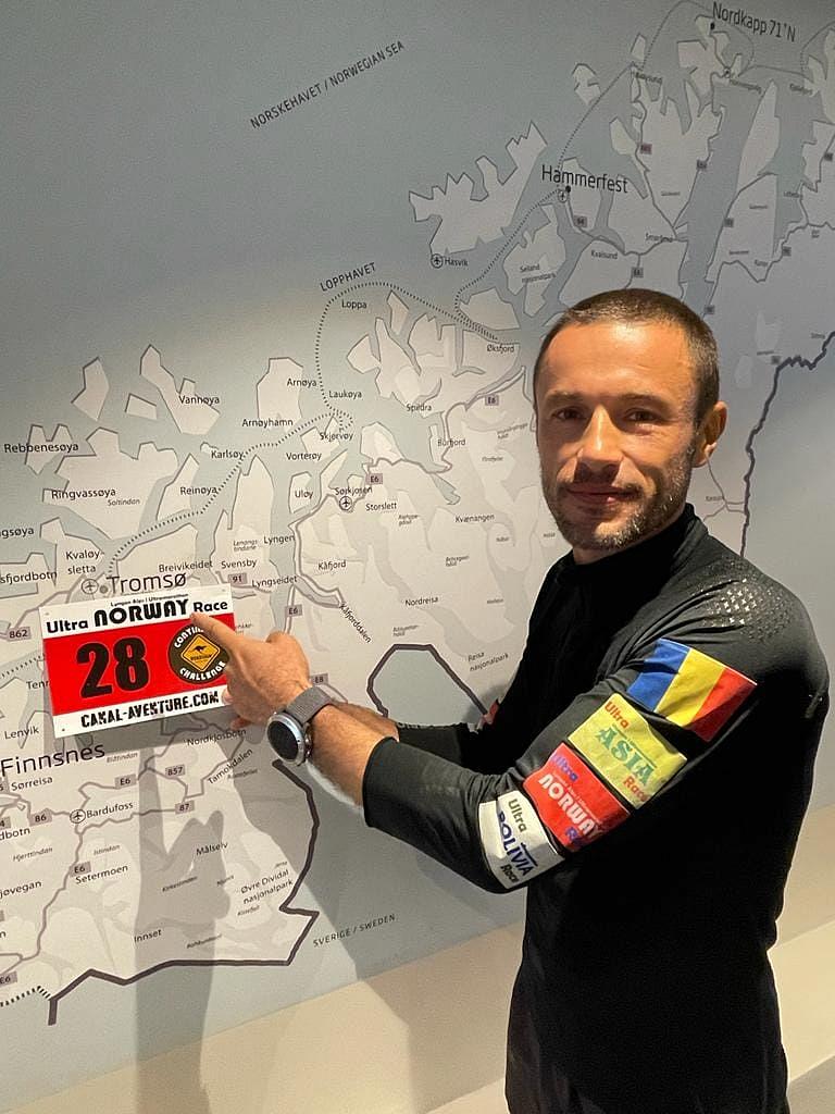 Un pompier român a devenit primul alergător care a câștigat toate cele cinci ultramaratoane la Continental Challenge