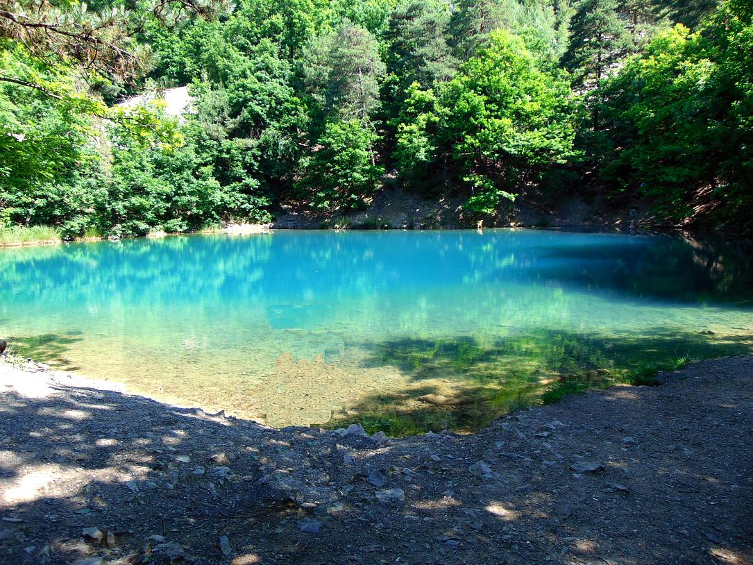 Fotografia zilei de Dreamstime: Blue Lake