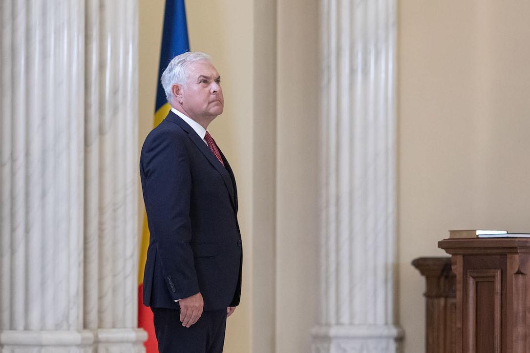 Coaliția de guvernământ a României numește un nou ministru al Apărării
