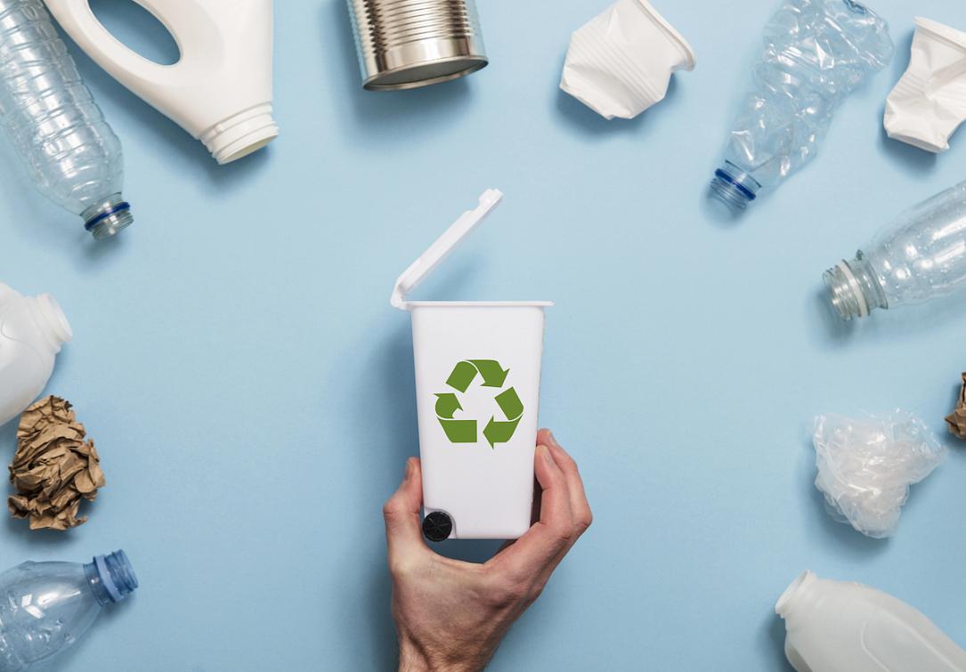Reciclare curată: 700 de companii reciclează 30.000 de tone de deșeuri în 3 luni, reducând emisiile de CO2 în România