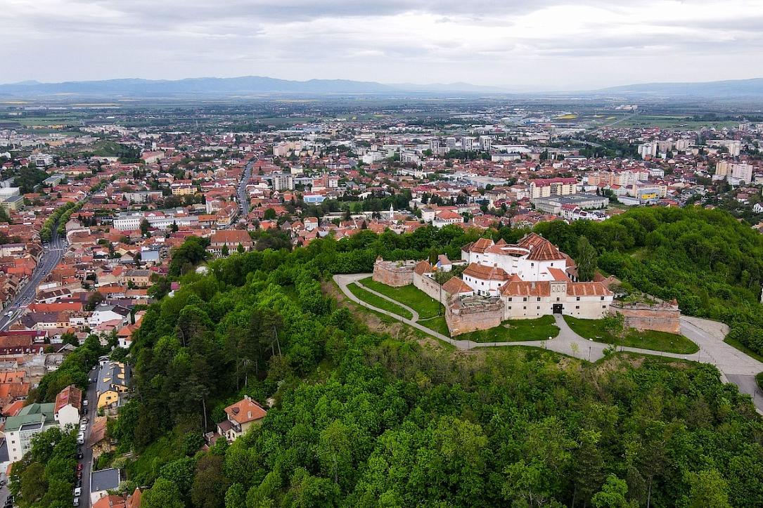 Cetatea medievală din Brașov a revenit municipiului