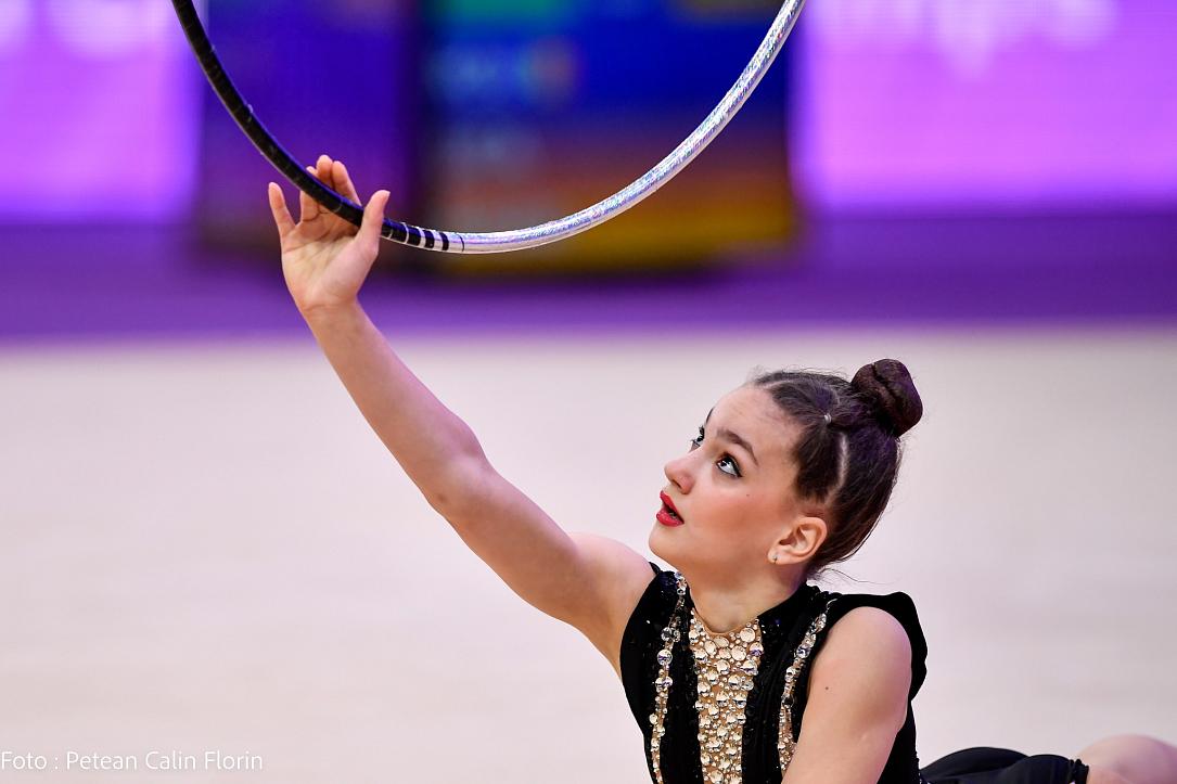 Gimnasta română în vârstă de 14 ani a câștigat argintul la Campionatele Mondiale de juniori