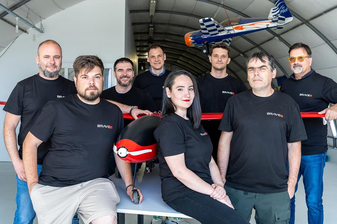 Romanian drone manufacturer BraveX.Aero enters partnership with German company to develop autonomous drone swarms