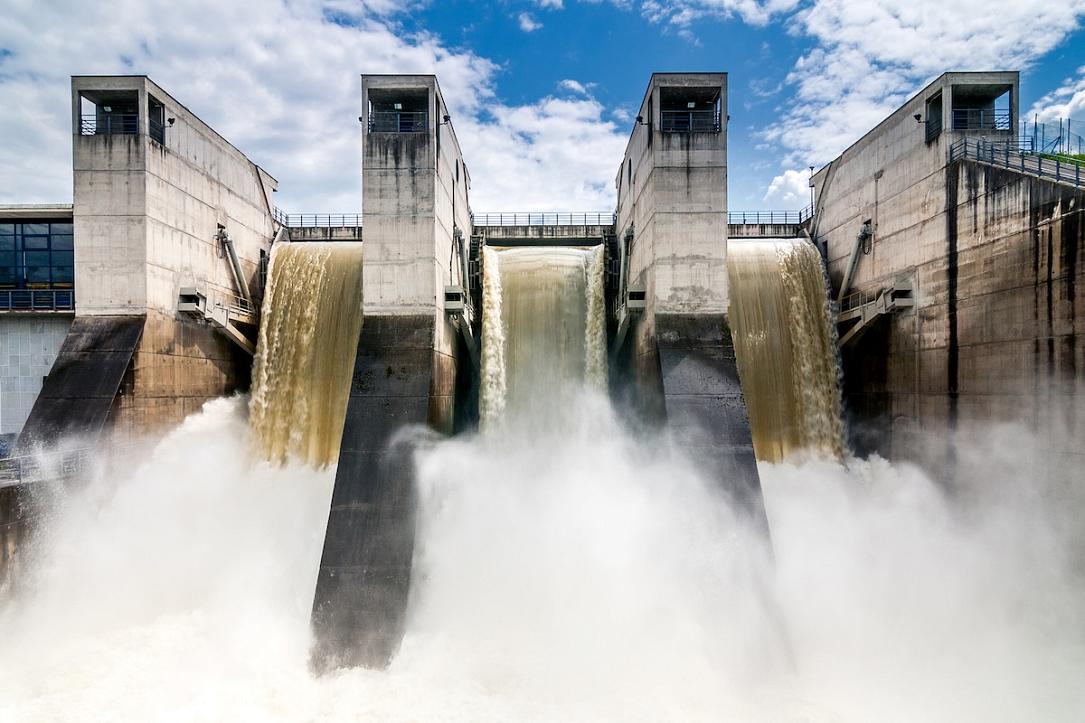 Bill clearing completion of hydropower projects in Romanian protected areas prompts tensions
