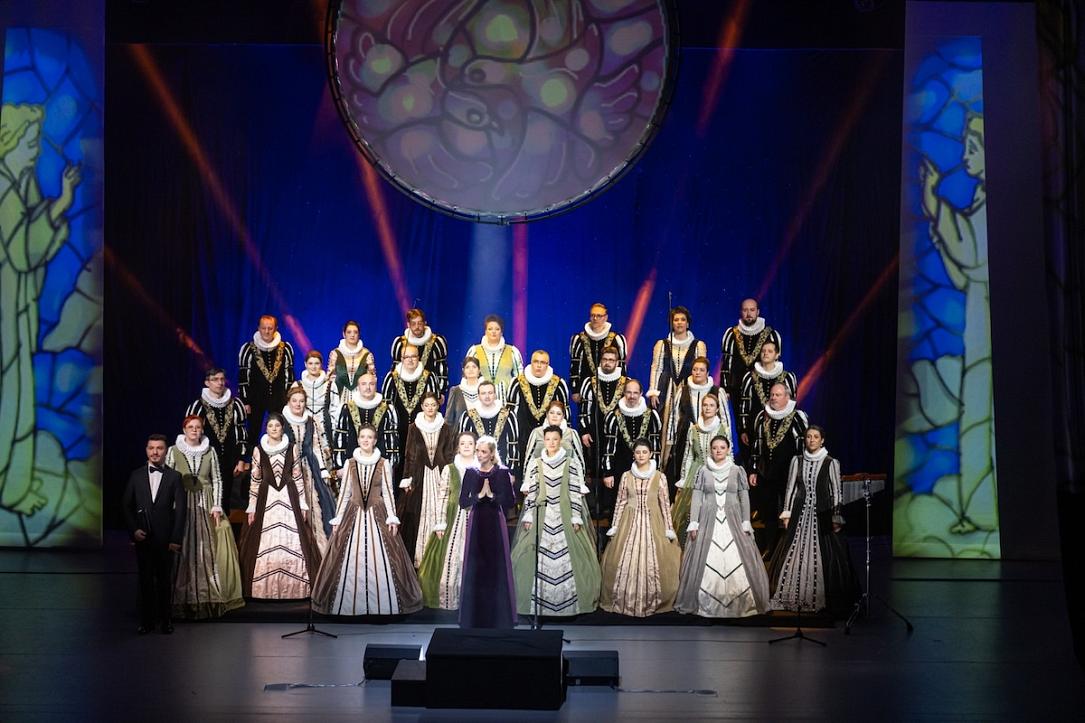 Madrigal Choir unveils 2025 Christmas tour across seven cities in Romania