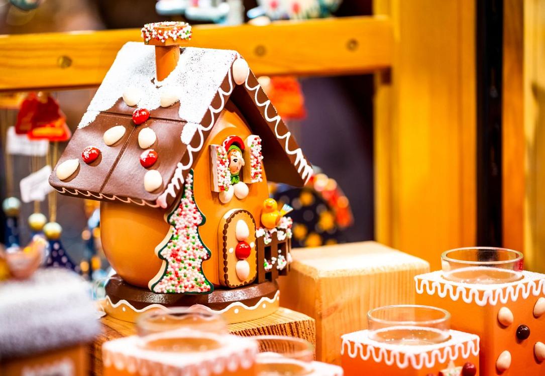 Weekend calendar:  Gingerbread fair, RomanIa exhibition in Bucharest, Cluj Christmas market, concerts and more