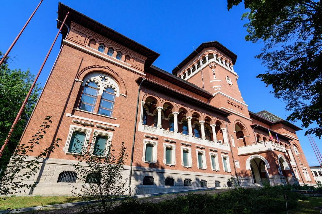 Weekend calendar: Farmers and artisans’ market at Peasant Museum, Christmas markets in Sibiu, Craiova, André Rieu concerts in Cluj and more