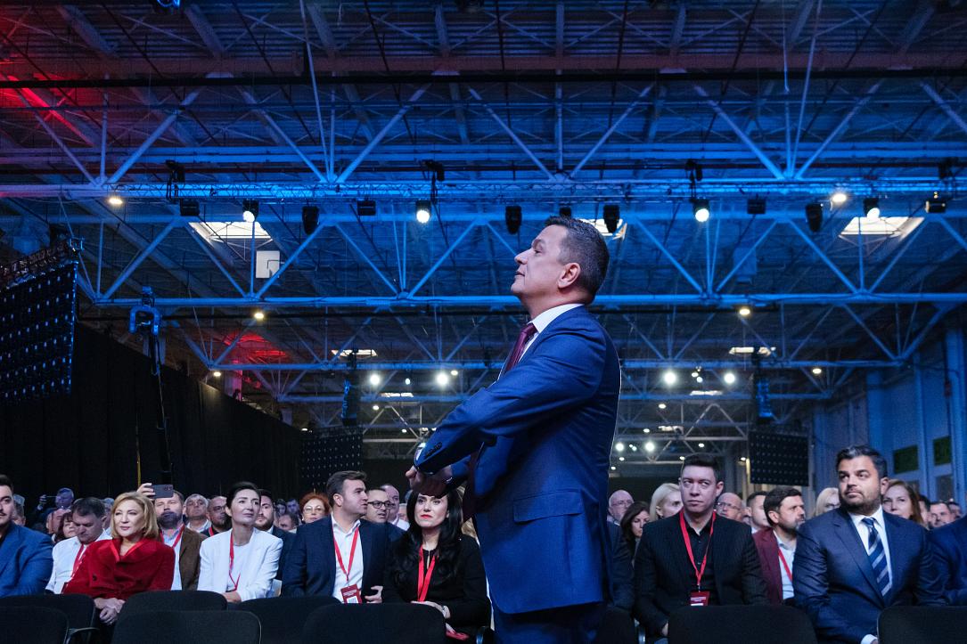 Romanian Social Democrats elect new leadership, only one candidate running for party leader