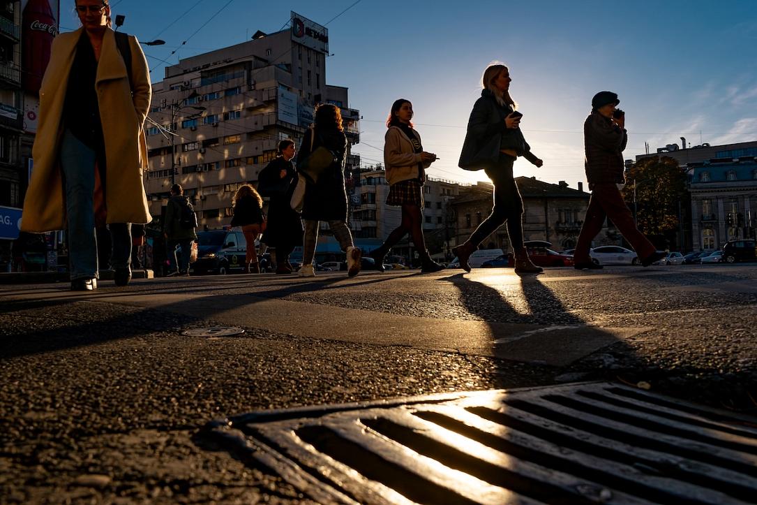 Romania’s resident population continues to shrink as aging trend accelerates, official statistics say