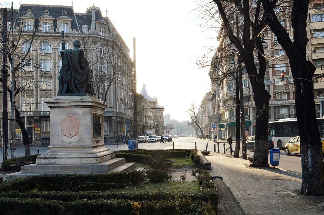 Weekend calendar: Apollo 111 cinema opening, concerts, Gerar Half Marathon