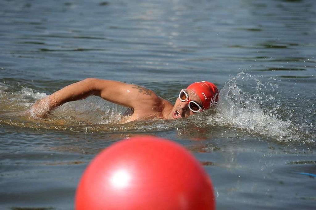 Profesorul român de sport vrea să devină cel mai rapid înotător din Canalul Mânecii din ultimii 10 ani