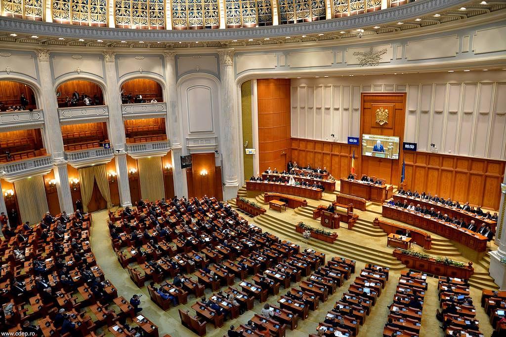 Opposition MPs want communist organizations, propaganda banned by law ...