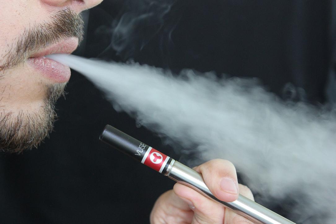 E cigarette ban project submitted to Romanian Senate Romania Insider