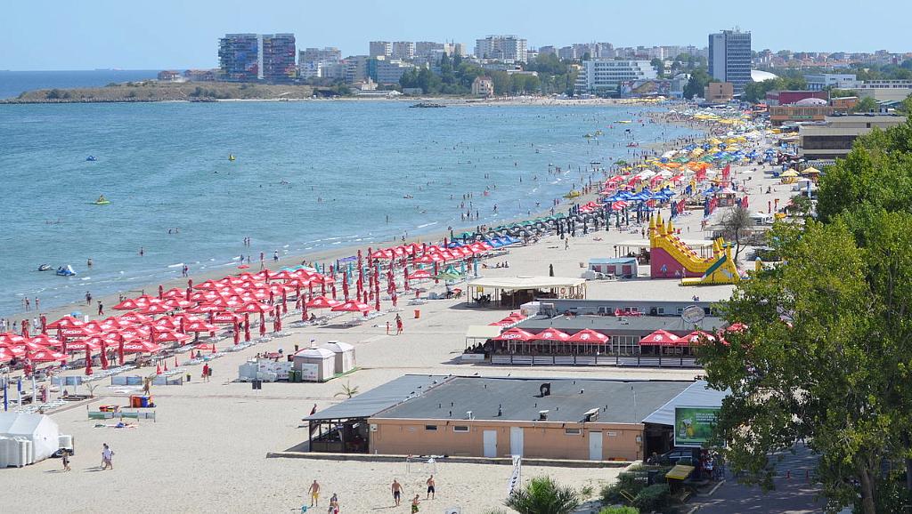 Romanian seaside resort, among the top 3 summer party places in Europe ...