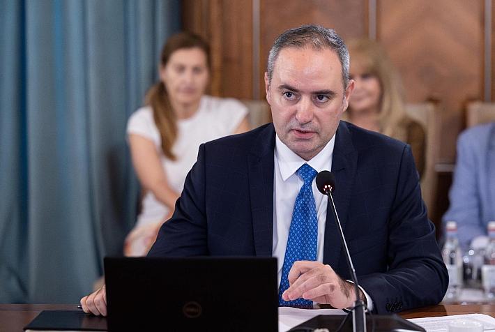 Romanian finance minister says fiscal package aligns with EU talks, aims for positive review