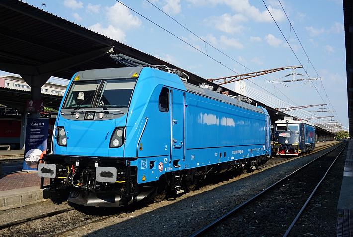 First new Alstom Traxx electric locomotive for Romania unveiled in Bucharest